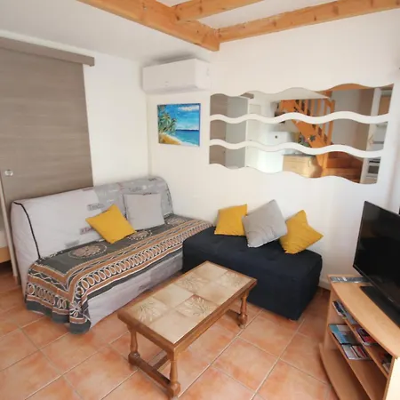 Willa Belle 4 -5 Couchages 2 Terrasse Piscine Commune Parking Dans Securisee 300m De La Lrma82 *