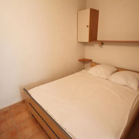 Belle 4 -5 Couchages 2 Terrasse Piscine Commune Parking Dans Securisee 300m De La Lrma82 Portiragnes